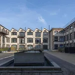Manhattan Loft - Centre - 5 Mn A Pied Gare - Parking Prive - Patio 아파트 *