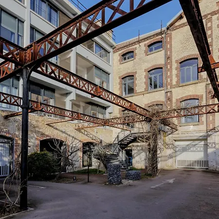 Manhattan Loft - Centre - 5 Mn A Pied Gare - Parking Prive - Patio * Troyes