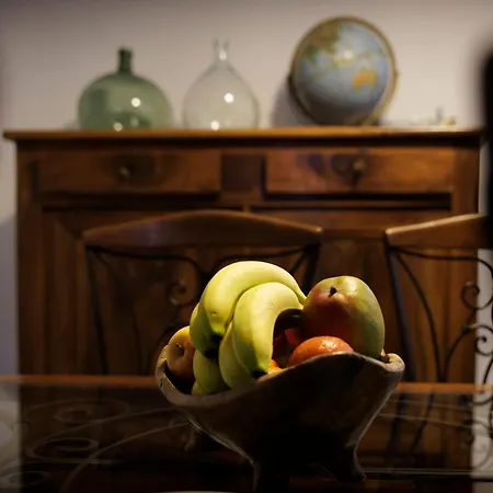 Apartman Manhattan Loft - Centre - 5 Mn A Pied Gare - Parking Prive - Patio Troyes