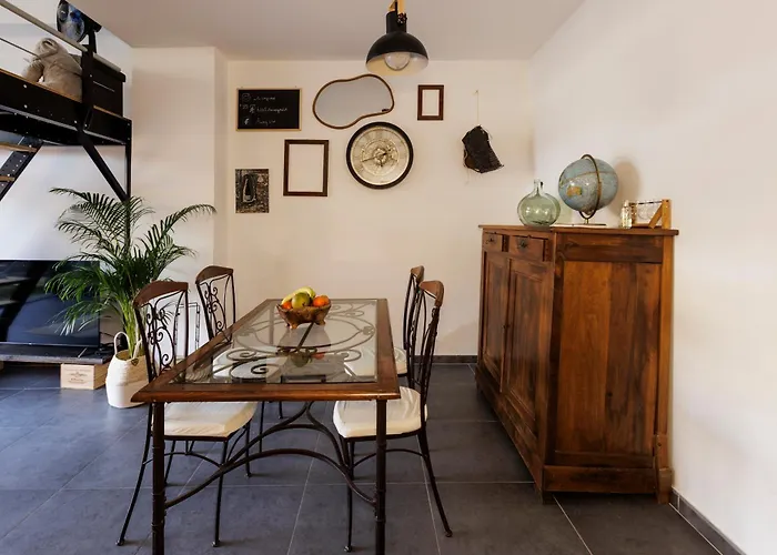 Manhattan Loft - Centre - 5 Mn A Pied Gare - Parking Prive - Patio Troyes