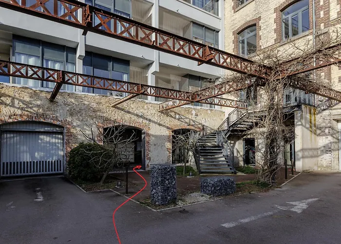 Manhattan Loft - Centre - 5 Mn A Pied Gare - Parking Prive - Patio Apartment Troyes